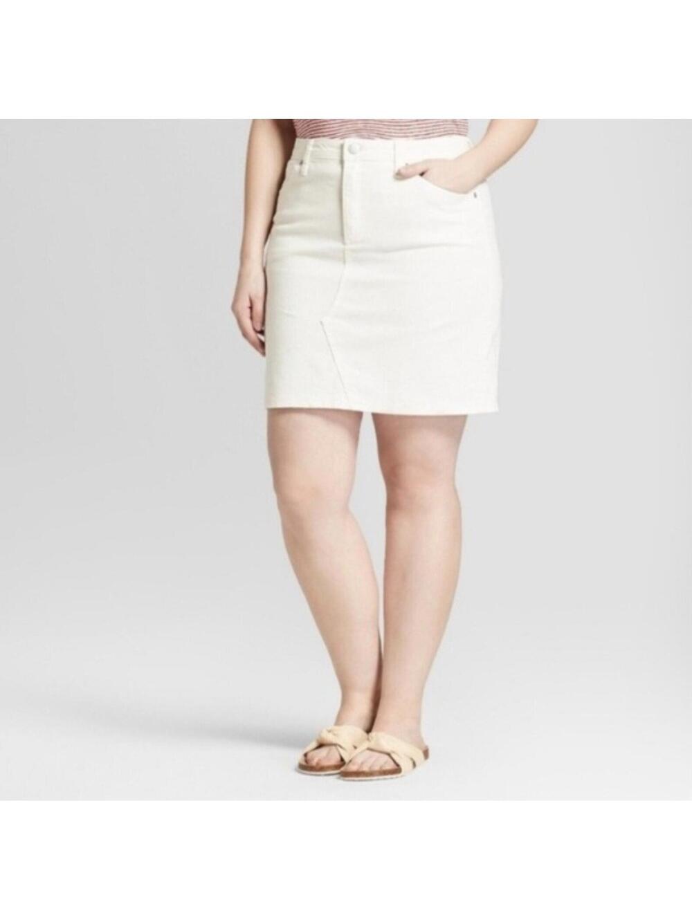 Universal Thread White Denim Cotton/Spandex Mini Skirt Women's Size 8/29
